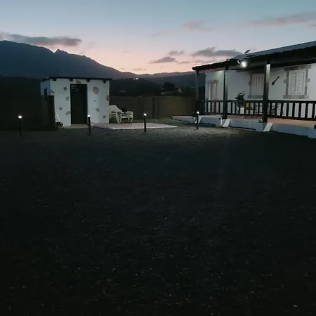 Hébergement de vacances Casa Majos *